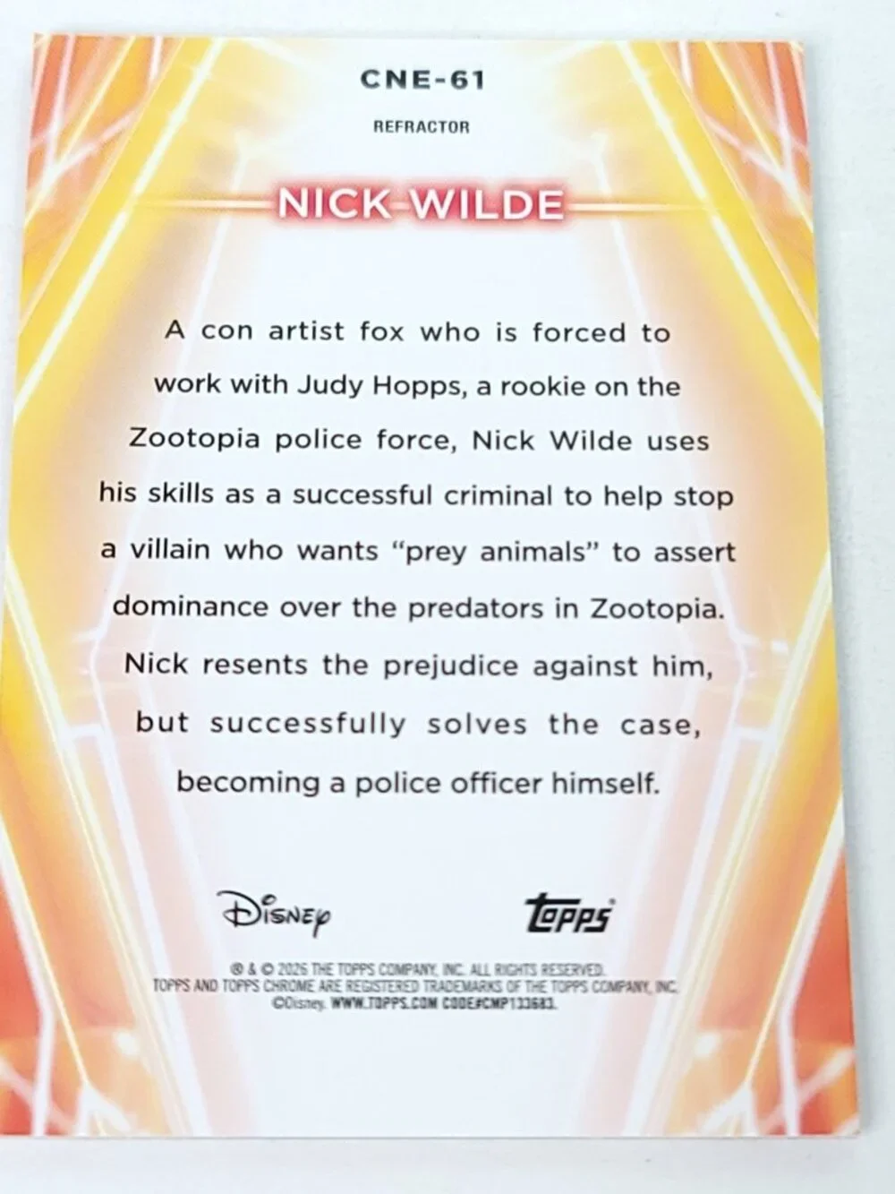 Nick Wilde Topps 2026 Disney Neon Holo Chrome Refractor Limited 004/199 CNE